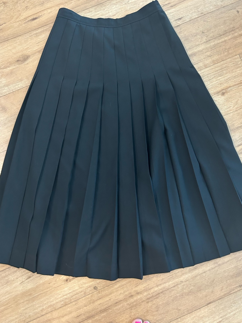 Vintage Burberrys Black Pleated Midi Skirt Made in Italy Sz 40